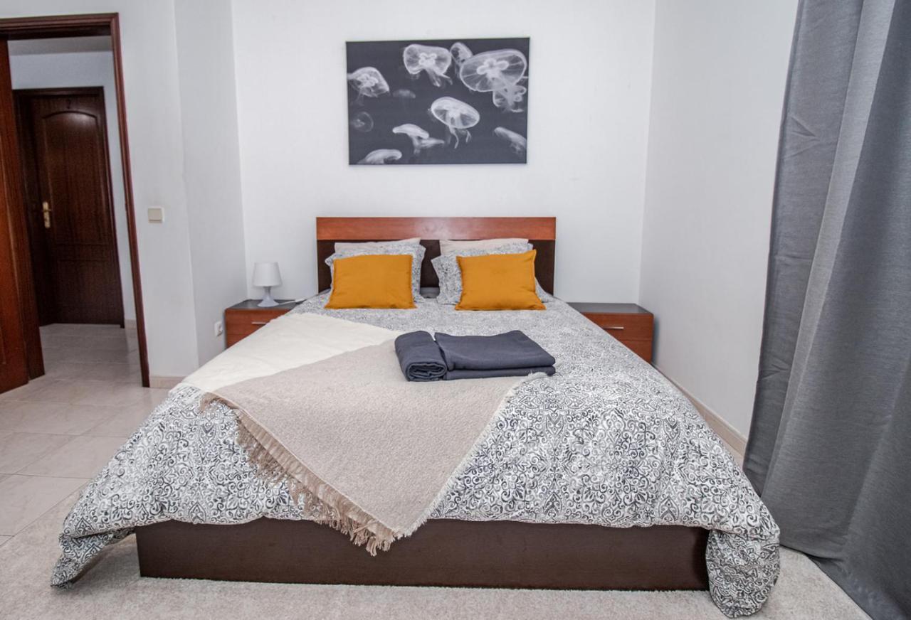 Charming Private Rooms In An Apartment A2 Penha - Distretto di Faro Esterno foto